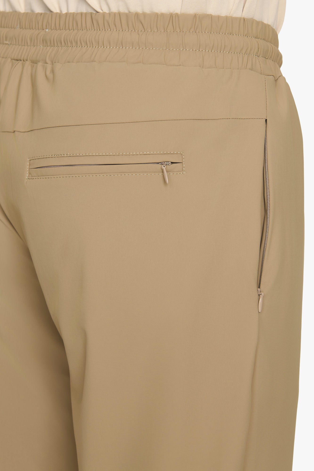 SAAKOUK Technical Trousers Tapered Khaki Brown