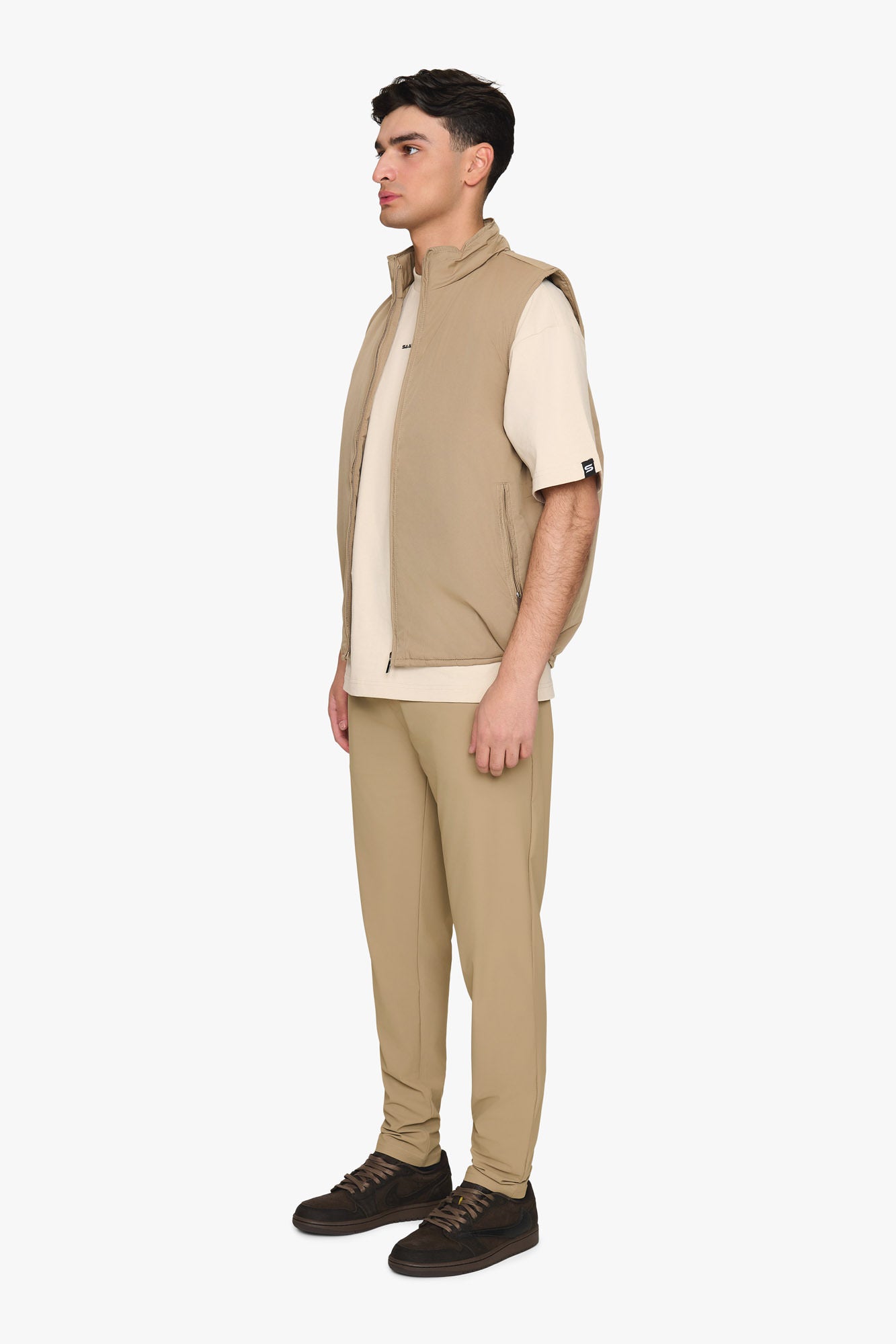 SAAKOUK Technical Body Warmer Khaki Brown